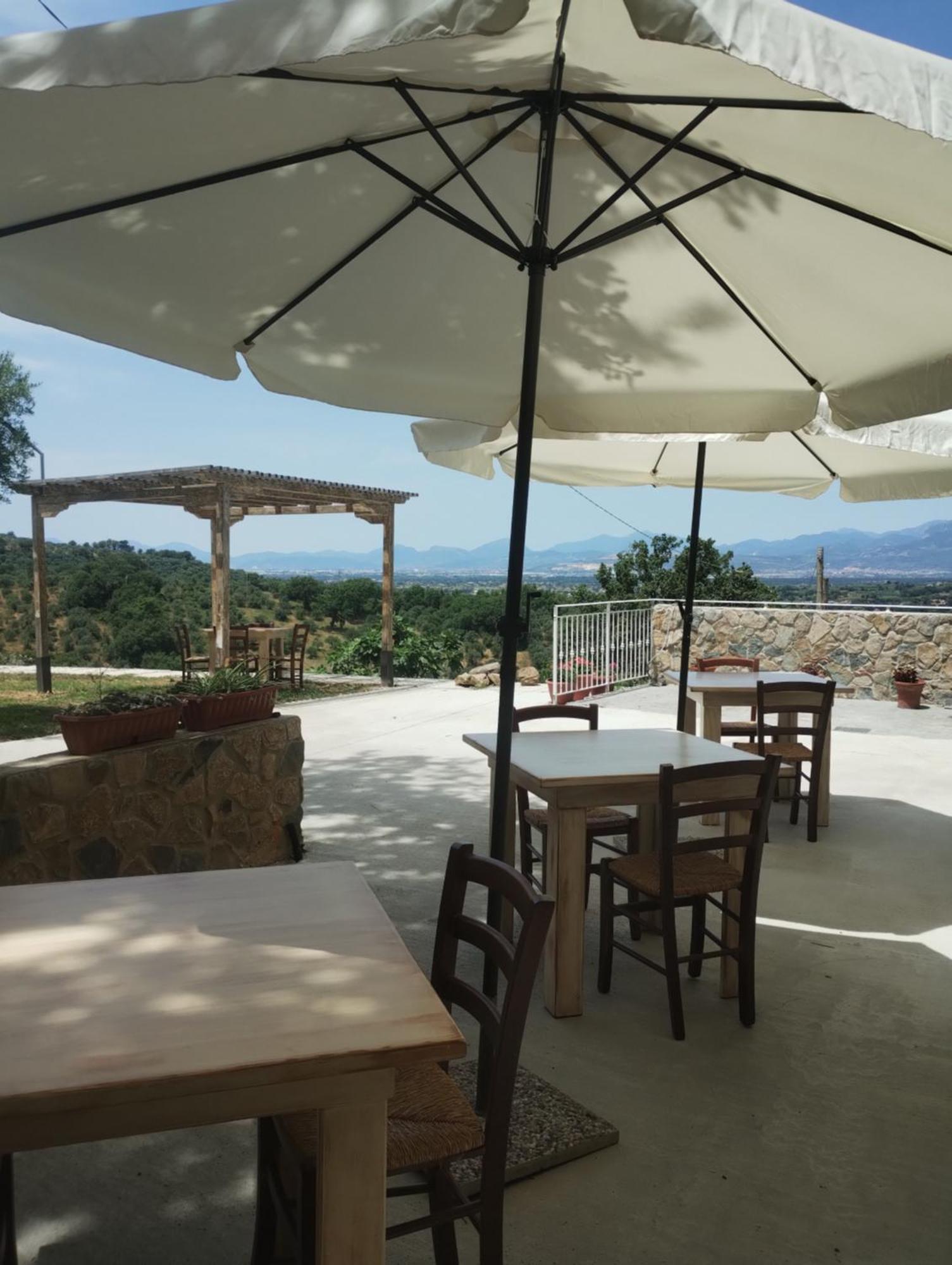 Villa De Felice Albanella Exteriér fotografie
